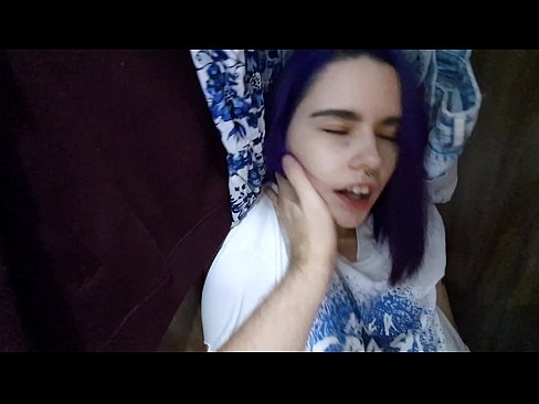 ❤️ 在壁櫥裡找到我姐姐並幫她射精 ️ 蕩婦 在色情 zh-tw.fullpornercom.ru ﹏